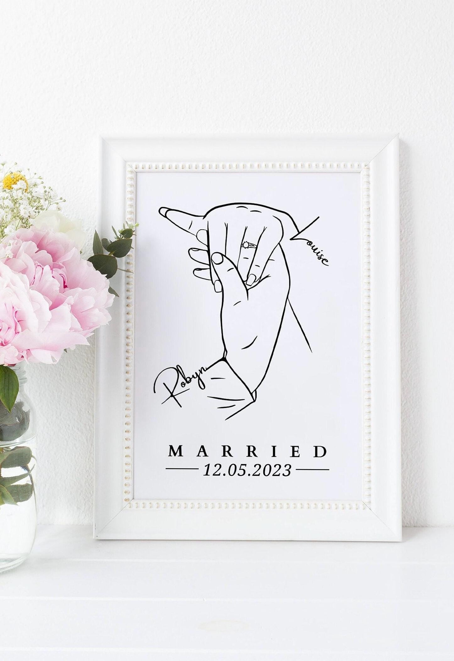 Personalised Married Hand Print, Newly Wed Gift, Wedding Line Art, Wedding Day Gift, Holding Hands Gift, Anniversary Idea, Bride and Groom